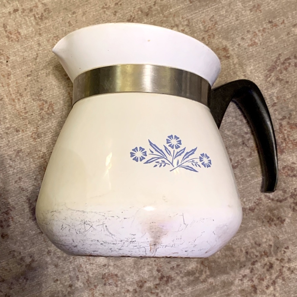 2 Qt. Tea Pot by Corning ware